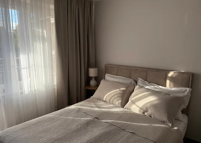 Agaciula 库瑞尼卡慕斯卡